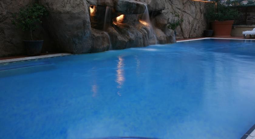 สปา โฮเต็ล เอช ท็อป ซัมเมอร์ ซัน Hotel ซานตาซูซานนา ภายนอก รูปภาพ